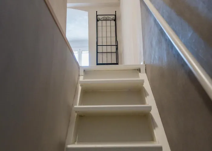 Black Stones Li Cuti * Catania