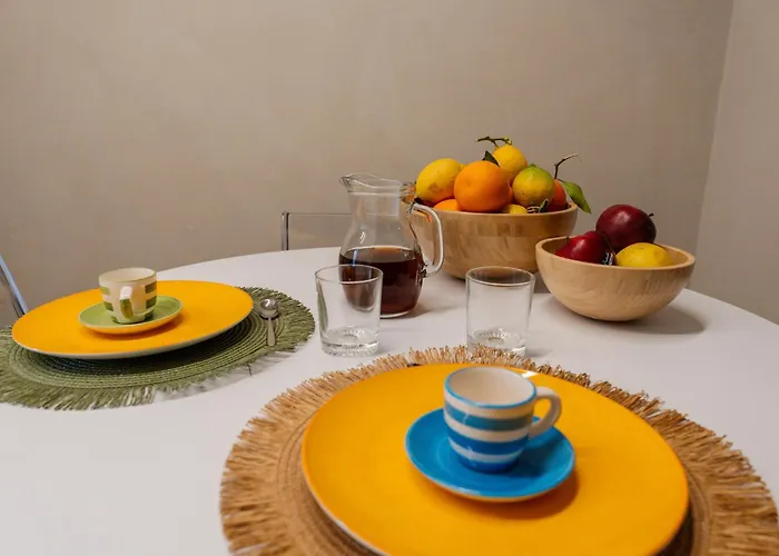 Apartment Black Stones Li Cuti