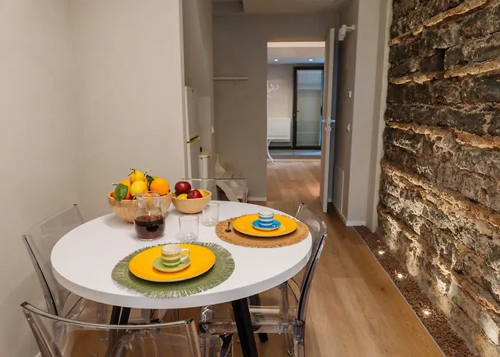 Black Stones Li Cuti *